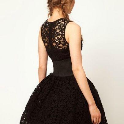 Black Sleeveless Hollow Lace Flare Dress